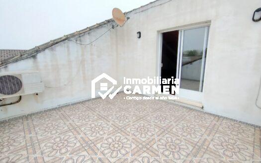 TRIPLEX EN VENTA CON BUHARDILLA EN ALQUERÍAS