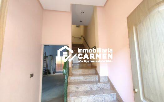 CASA UNIFAMILIAR