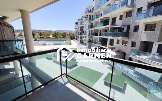 VIVIENDA DE ALQUILER CON PISCINA