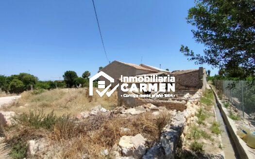 Finca rústica con vivienda en la zona de Samaniego